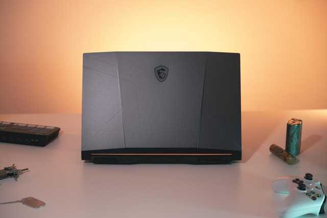 很有市场竞争力的游戏本 微星星际战神GL76评测