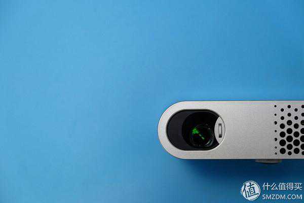 品质依然如故?——明基 i300J 鹰眼微投测评 品质依然如故?——明基 i300J 鹰眼微投测评