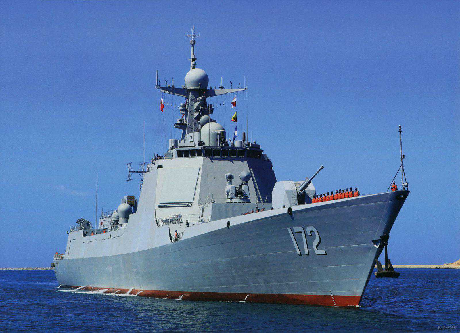 中美万吨级驱逐舰或巡洋舰对比,2030中国将彻底翻盘,逆势被改写 中美万吨级驱逐舰或巡洋舰对比,2030中国将彻底翻盘,逆势被改写