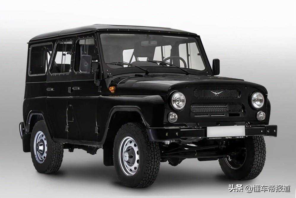 新车 | 配三菱2.4T汽油动力，售价9.48万元，BJ 212致敬版上市