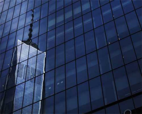 豪车市场剧变:奥迪为何突然大降价? 豪车市场剧变:奥迪为何突然大降价?