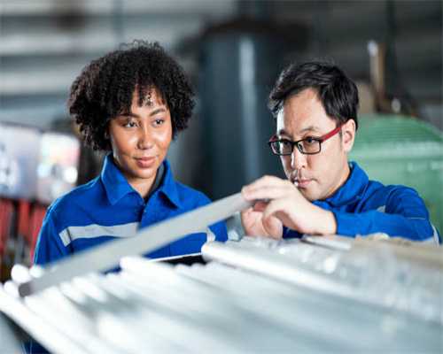 体操兄弟李小双李大双，双鬓斑白，两人结婚多年没有孩子