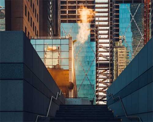 24款星越L上市,标配2.0T+8AT,起售价不到16万你满意吗? 24款星越L上市,标配2.0T+8AT,起售价不到16万你满意吗?