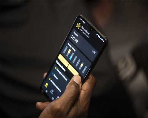 新车 | 选宝马4系还是它？2023款奥迪A5四门轿跑车到店，38.58万起