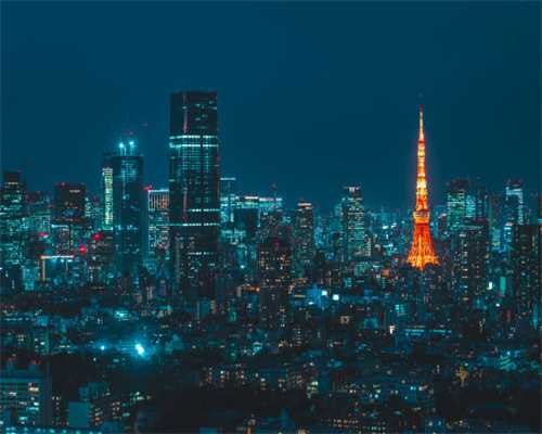 曾经霸榜的燃油车，如今降得多狠？帕萨特、迈腾3.8万，雅阁近5万