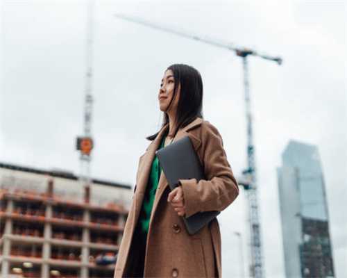 秦皇岛：二手车市场涉“赃车”警方一举端掉