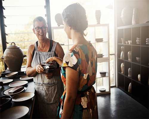 国内皮卡房车就不能学学？道奇RAM 5500越野皮卡房车再填一员猛将